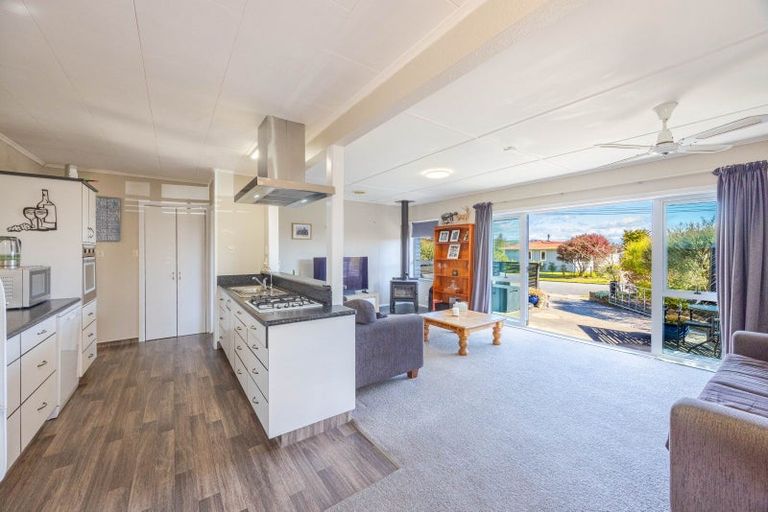 Photo of property in 6 Wilder Street, Waipukurau, 4200