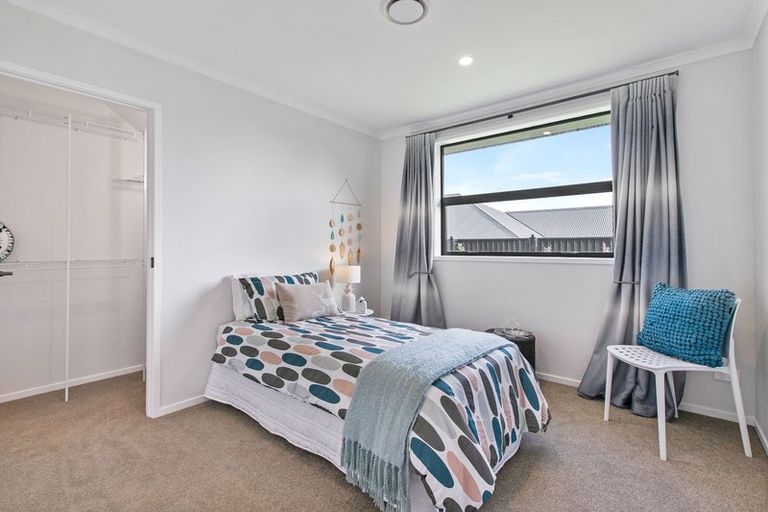 Photo of property in 2 Walter Lawry Road, Paerata, Pukekohe, 2124
