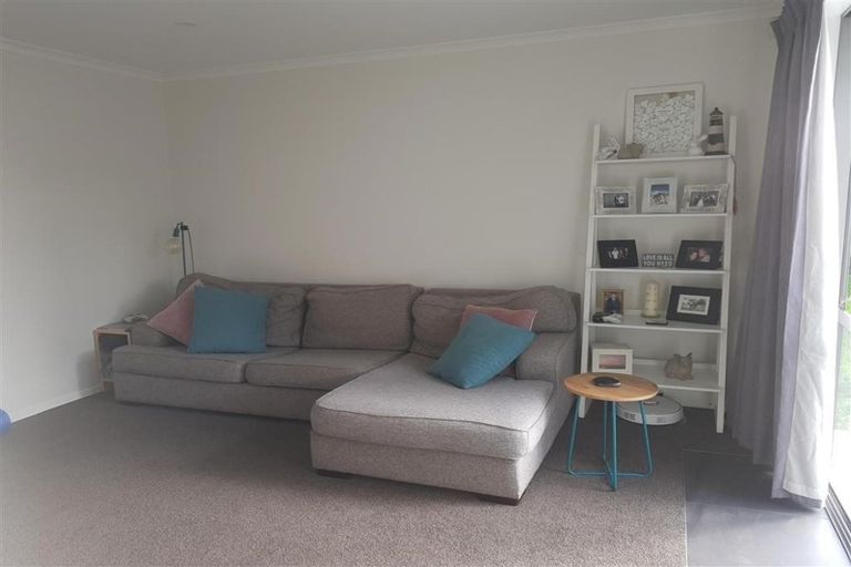 Photo of property in 8 Loader Place, Pokeno, 2402