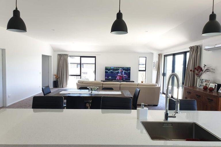 Photo of property in 17 Mallard Drive, Waihola, Milton, 9073