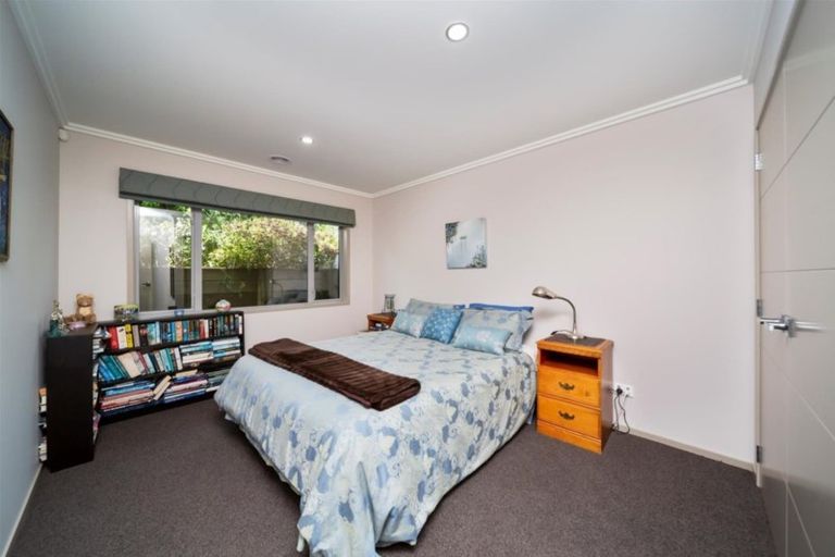 Photo of property in 39 Gladstone Street, Hawera, 4610