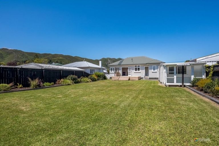 Photo of property in 16 Brasell Street, Fairfield, Lower Hutt, 5011