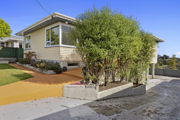 Photo of property in 468 Carrington Street, Upper Vogeltown, New Plymouth, 4310
