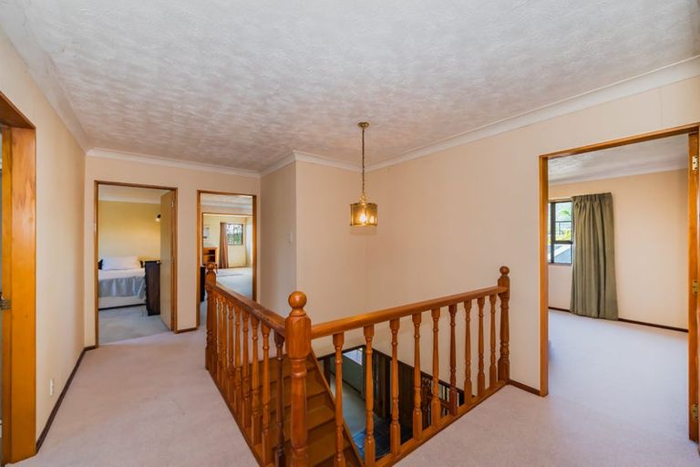 Photo of property in 92 Ngaio Road, Waikanae, 5036