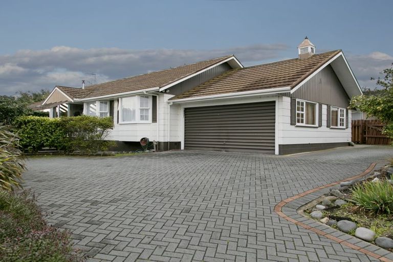 Photo of property in 87 Richmond Avenue, Richmond Heights, Taupo, 3330