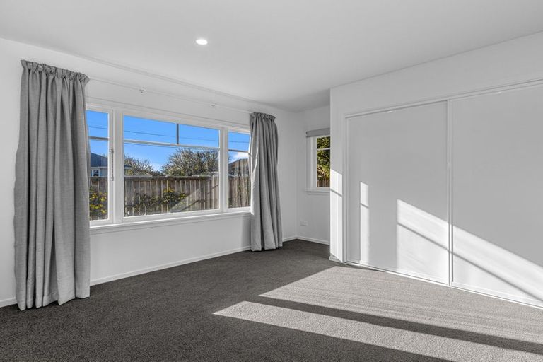 Photo of property in 8 Jameson Avenue, St Albans, Christchurch, 8052