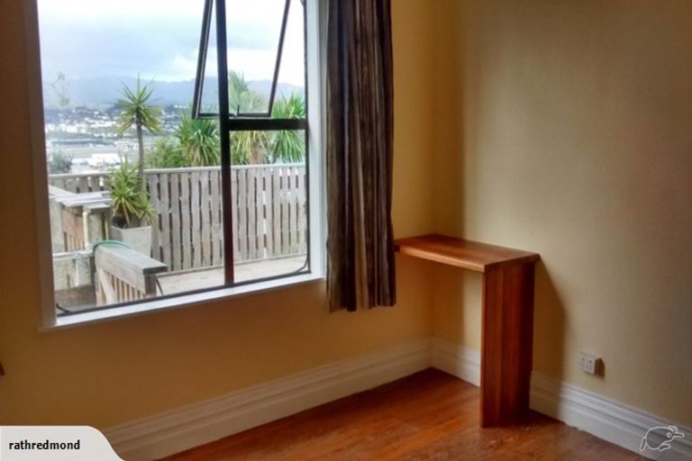 Photo of property in 63 Sutherland Road, Melrose, Wellington, 6023