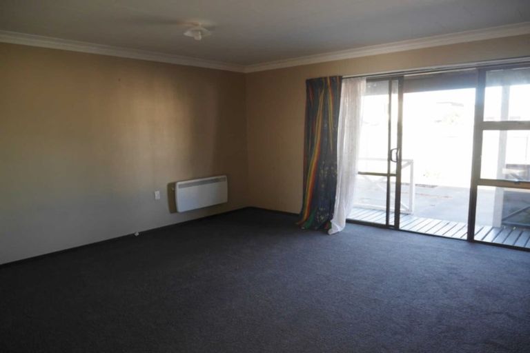 Photo of property in 4/76 Shakespeare Road, Waltham, Christchurch, 8023