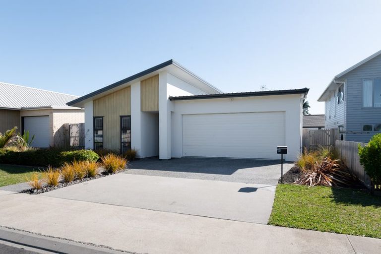 Photo of property in 13 Mana Drive, Baverstock, Hamilton, 3200