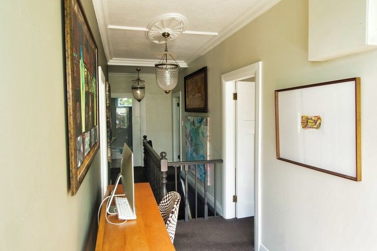 Photo of property in 60 Pembroke Road, Northland, Wellington, 6012