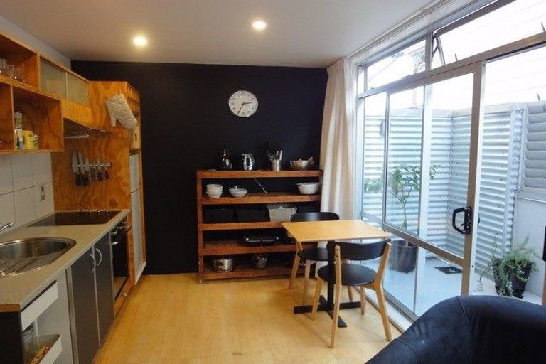 Photo of property in 4/27 Jessie Street, Te Aro, Wellington, 6011