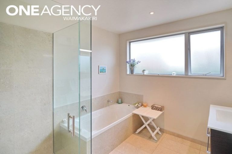 Photo of property in 1a Hewitts Road, Woodend, 7610