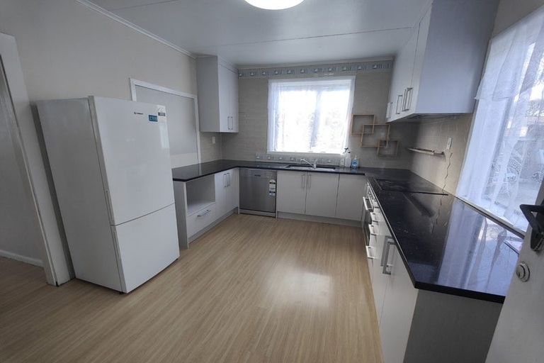 Photo of property in 50 Earlsworth Road, Mangere East, Auckland, 2024