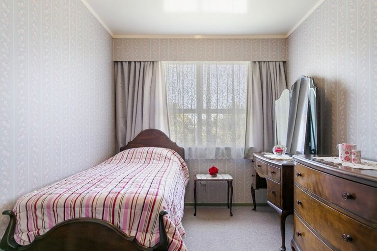 Photo of property in 70 Hinemoa Avenue, Taupo, 3330