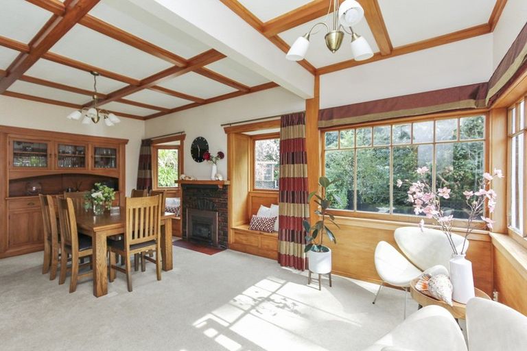 Photo of property in 3 Redcoat Lane, New Plymouth, 4310