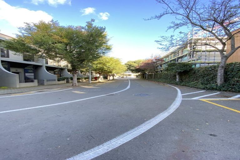 Photo of property in Mendosa Terraces Apartments, 31/9 Ebor Street, Te Aro, Wellington, 6011