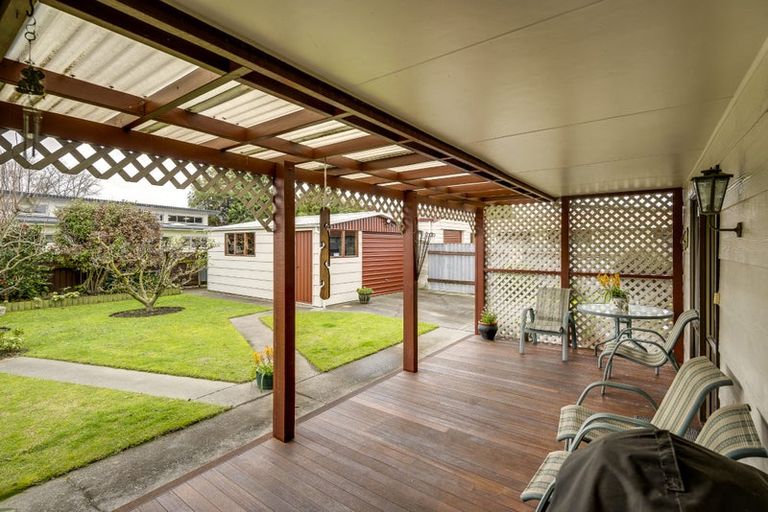 Photo of property in 58 Spriggs Crescent, Greenmeadows, Napier, 4112