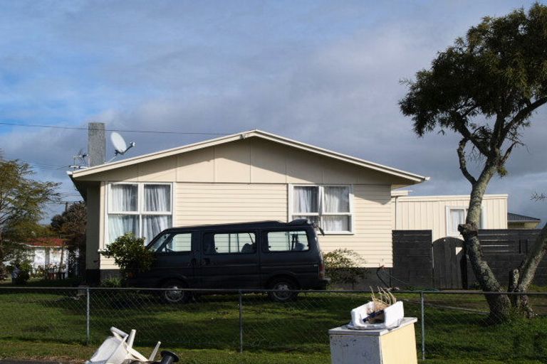 Photo of property in 5 Burbridge Road, Favona, Auckland, 2024