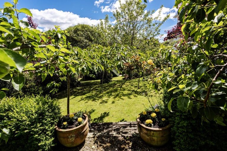 Photo of property in 4 District Road, Roseneath, Port Chalmers, 9023