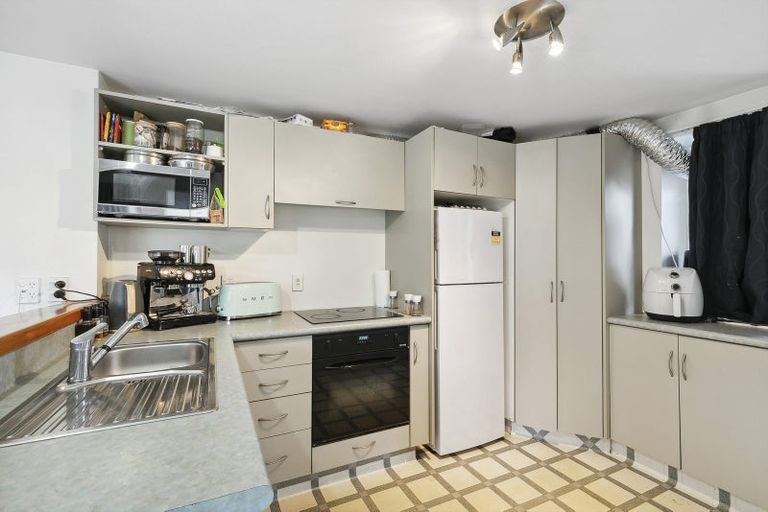 Photo of property in 18 Asquith Terrace, Brooklyn, Wellington, 6021
