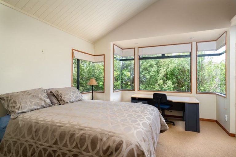 Photo of property in 10a Whakamoenga Point, Acacia Bay, Taupo, 3385