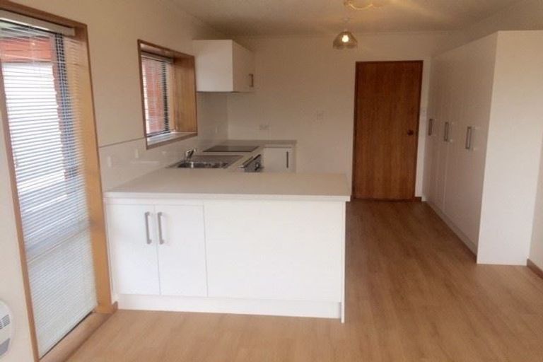 Photo of property in 8 Grants Road, Papanui, Christchurch, 8053