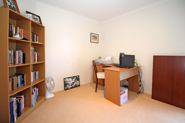Photo of property in 13 Four Oaks Place, Pukekohe, 2120