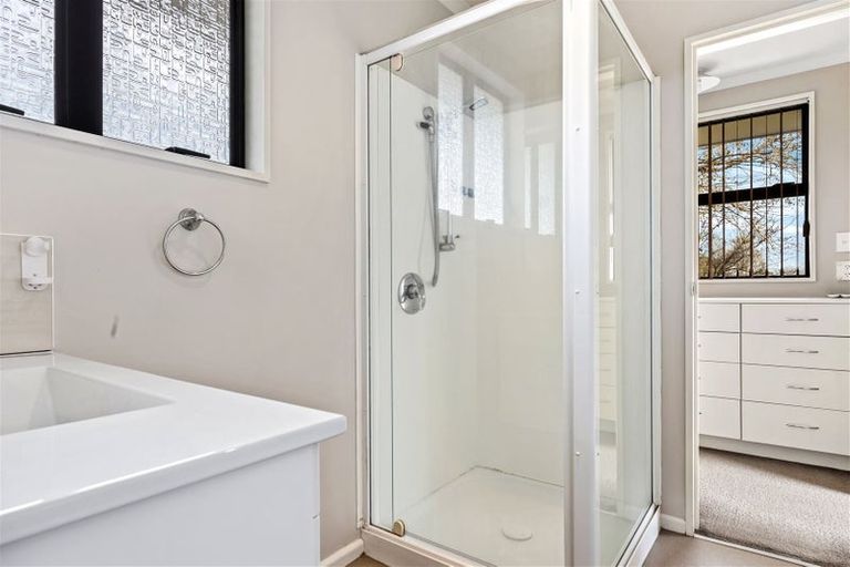 Photo of property in 23 Aileen Place, Upper Riccarton, Christchurch, 8041