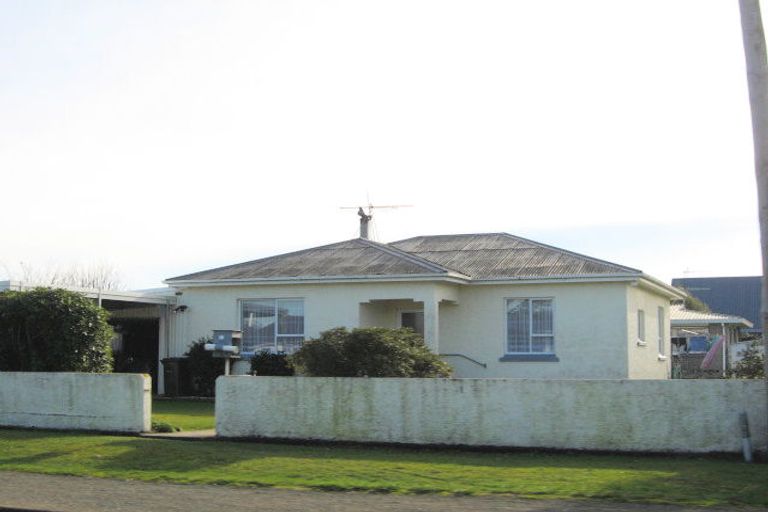 Photo of property in 54 Grange Street, Winton, 9720