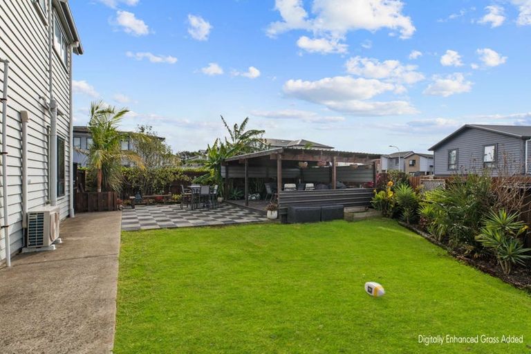 Photo of property in 25 Hitori Street, Weymouth, Auckland, 2103