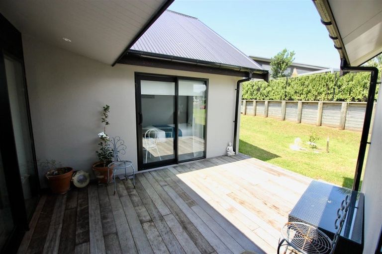 Photo of property in 70 Leeward Drive, Whitianga, 3510