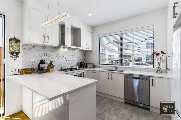 Photo of property in 39 Tumu Road, Papakura, 2110