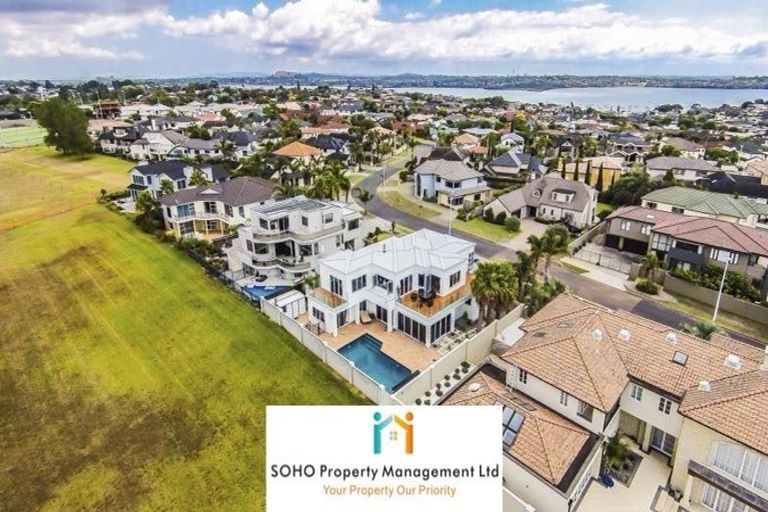 Photo of property in 17 Quedley Court, Eastern Beach, Auckland, 2012