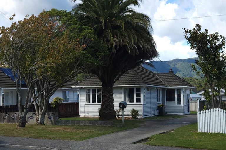 Photo of property in 10 Nelson Crescent, Wainuiomata, Lower Hutt, 5014