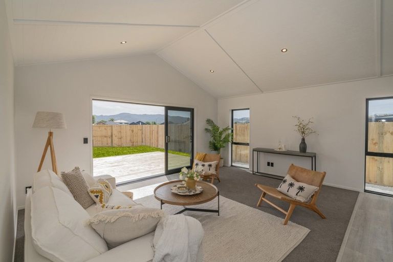 Photo of property in 26 Palm Drive, Whitianga, 3510