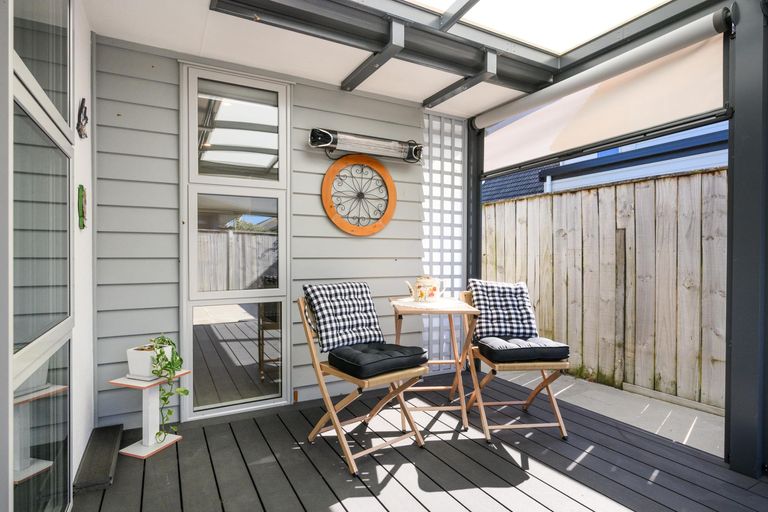 Photo of property in 65b Albert Street, Palmerston North, 4414