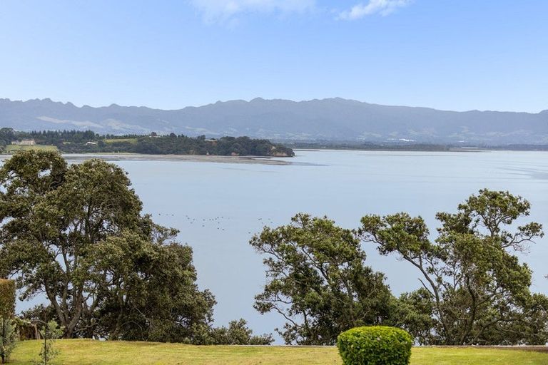 Photo of property in 27 Mcdonnell Street, Omokoroa, 3114