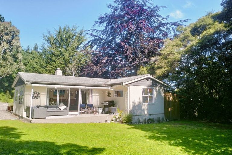 Photo of property in 83 Cosy Dell Road, Herbert, 9495