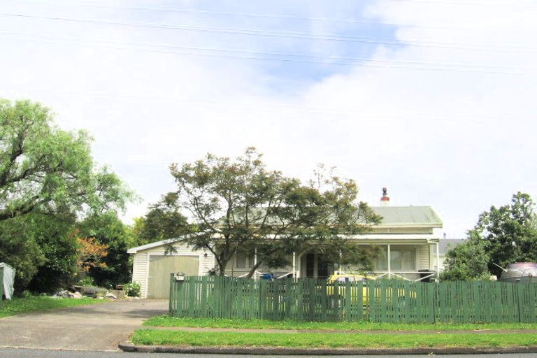 Photo of property in 21 John Street, Pukekohe, 2120