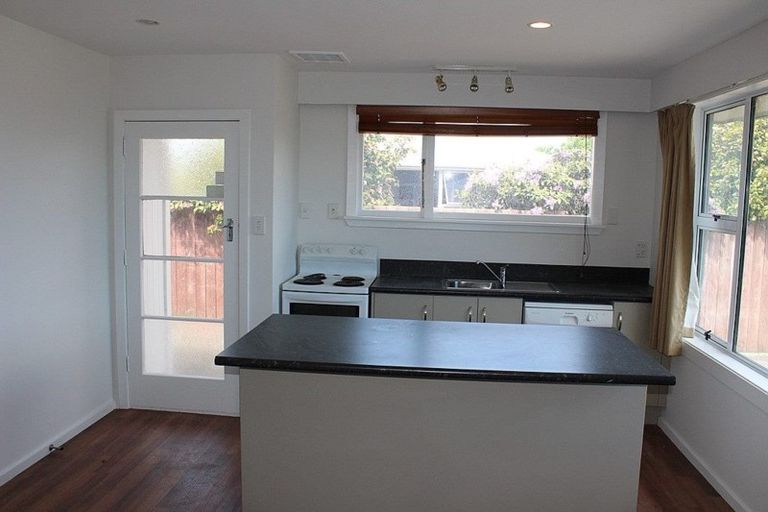 Photo of property in 1/206 Yaldhurst Road, Avonhead, Christchurch, 8042