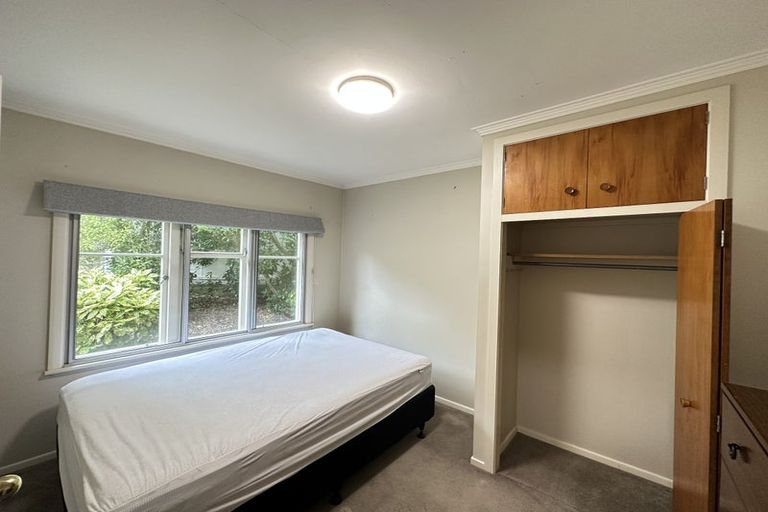 Photo of property in 169 Broderick Road, Johnsonville, Wellington, 6037