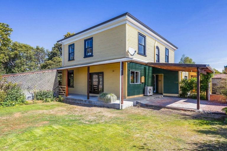 Photo of property in 11 Selwyn Street, Leeston, 7632