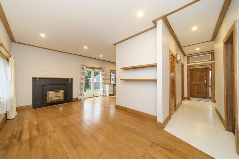 Photo of property in 392 Botanical Road, West End, Palmerston North, 4412