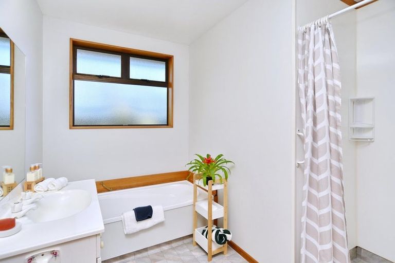 Photo of property in 3/11 Owens Terrace, Upper Riccarton, Christchurch, 8041