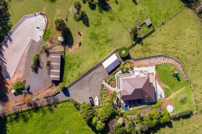 Photo of property in 428b Blackbridge Road, Dairy Flat, Albany, 0794