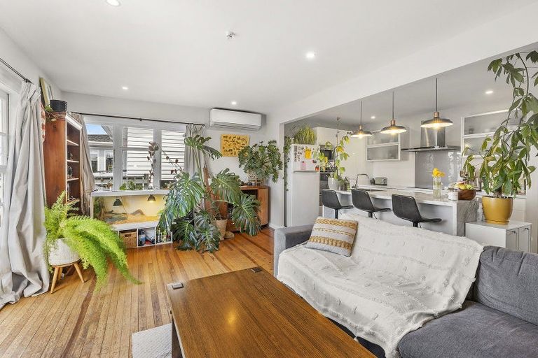 Photo of property in 187 Buckley Road, Southgate, Wellington, 6023