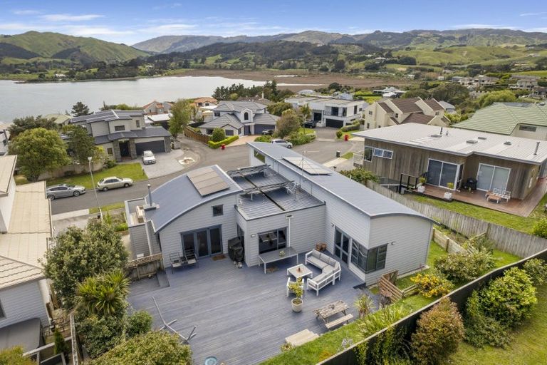 Photo of property in 8 Bowsprit Way, Whitby, Porirua, 5024