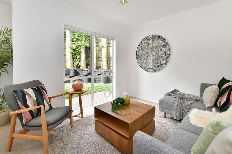 Photo of property in 121 Parkview Drive, Gulf Harbour, Whangaparaoa, 0930