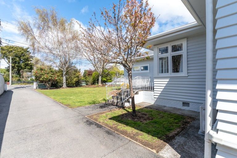 Photo of property in 9 Armstrong Avenue, Carterton, 5713