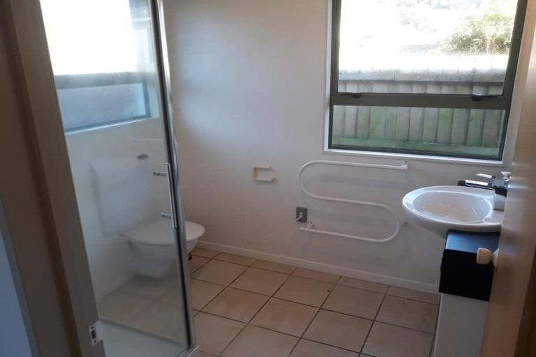 Photo of property in 59 Laing Crescent, Heathcote Valley, Christchurch, 8022